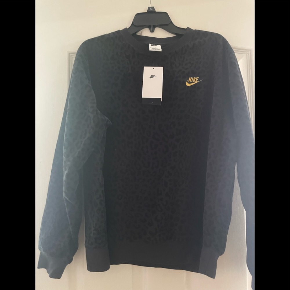 NWT Nike leopard print sweatshirt